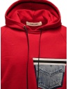 QBISM felpa rossa con tasca in denim e cappuccio STYLE 10 RED/DENIM prezzo